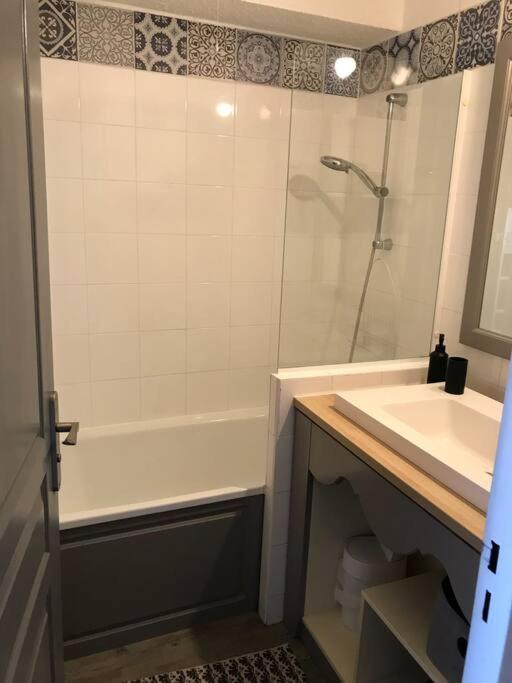 Les Issambres Superbe Studio Avec Terrasse Roquebrune-sur-Argens Eksteriør bilde